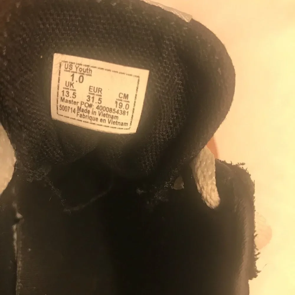 Vans Off the Wall Youth Suede Shoes